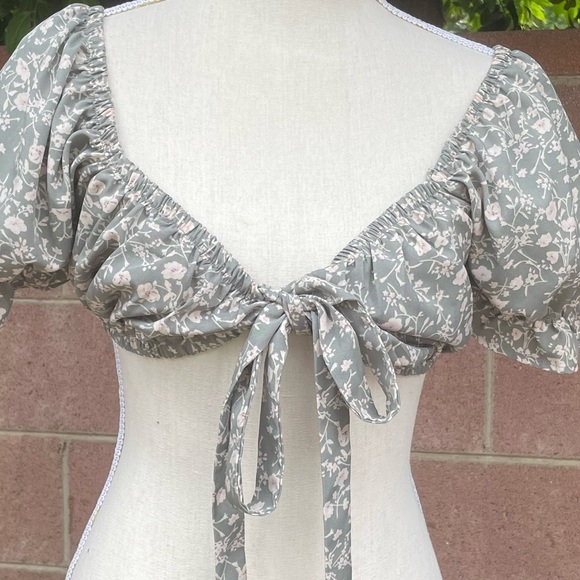 3 Pieces Size Medium Summer Tops Floral Print - Picture 12 of 16